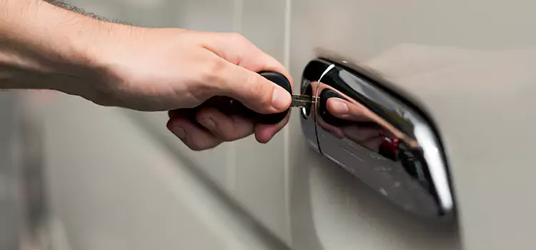 Why Choose Our Auto Locksmith Team in Orange, CA?